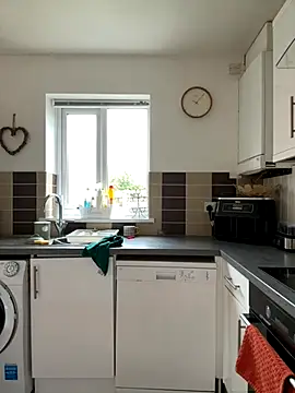 Snapshot of MimiMaee chatting on November 18, 2025, 10:07 am MimiMaee online show from November 18, 2025, 10:07 am