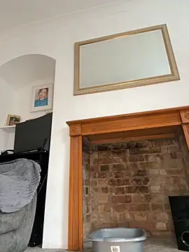 Snapshot of MimiMaee chatting on November 4, 2025, 12:31 pm MimiMaee online show from November 4, 2025, 12:31 pm