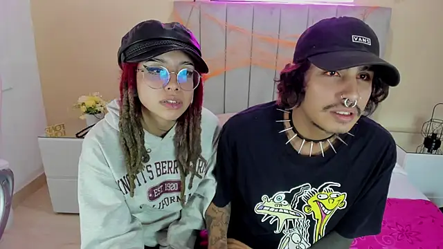 Snapshot of Kaoz_23_ chatting on October 15, 2025, 3:49 am Kaoz 23 online show from October 15, 2025, 3:49 am