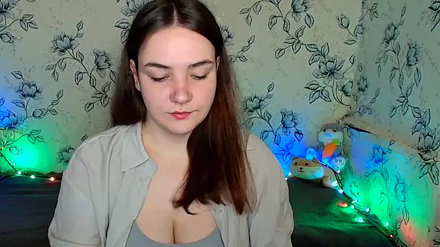 OliviaMontgommery online show from May 15, 2026, 11:19 am