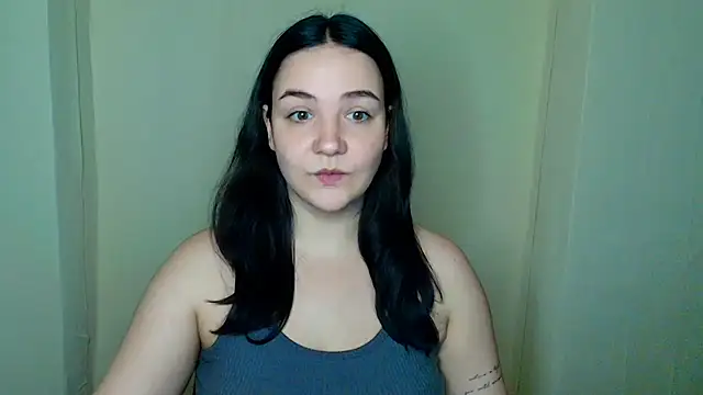 Snapshot of OliviaMontgommery chatting on July 12, 2026, 6:42 pm OliviaMontgommery online show from July 12, 2026, 6:42 pm