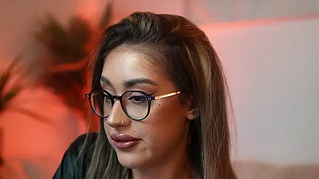 AileenKiss online show from March 23, 2026, 9:03 pm