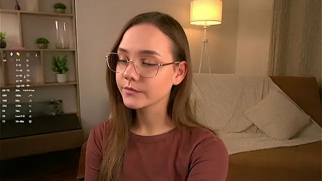 Snapshot of SweetSaraPie chatting on January 6, 2026, 5:50 pm SweetSaraPie online show from January 6, 2026, 5:50 pm