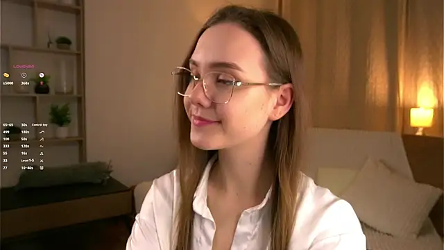 Snapshot of SweetSaraPie chatting on March 1, 2026, 6:08 pm SweetSaraPie online show from March 1, 2026, 6:08 pm