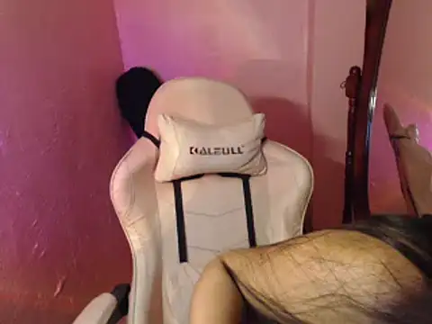 Snapshot of Funtasee_Andi chatting on November 11, 2025, 8:14 pm Funtasee Andi online show from November 11, 2025, 8:14 pm