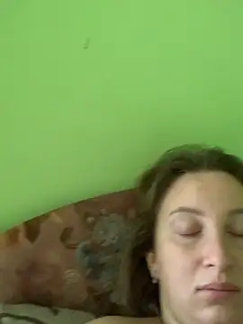 Snapshot of KristyFlowerX chatting on October 22, 2025, 6:35 am KristyFlowerX online show from October 22, 2025, 6:35 am