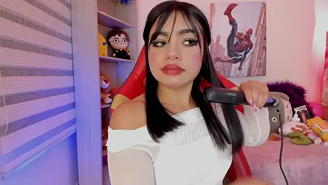 emma soffia online show from December 18, 2025, 1:22 am