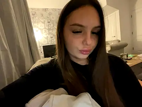 Snapshot of EllaStarrxxx chatting on October 5, 2025, 10:55 pm EllaStarrxxx online show from October 5, 2025, 10:55 pm