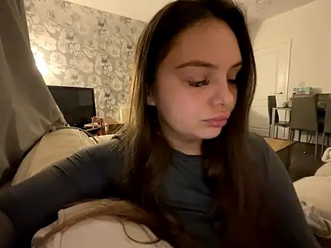 Snapshot of EllaStarrxxx chatting on December 23, 2025, 6:02 am EllaStarrxxx online show from December 23, 2025, 6:02 am