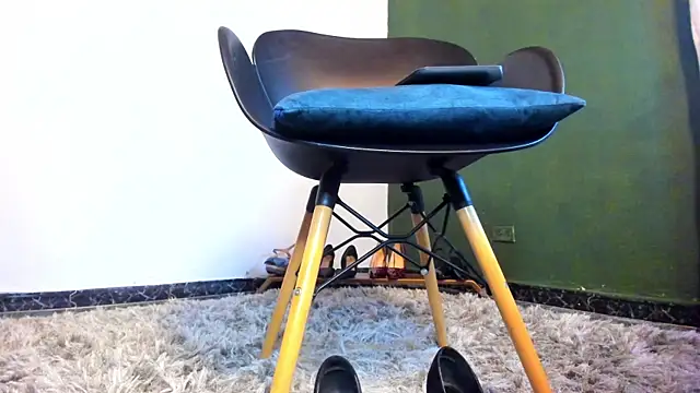 Velourmuse online show from October 22, 2025, 11:36 pm