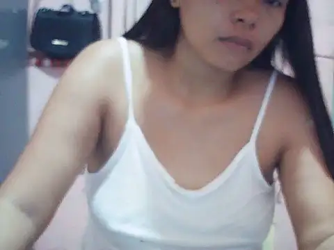 pinkcuteketty23 online show from January 5, 2026, 10:02 pm