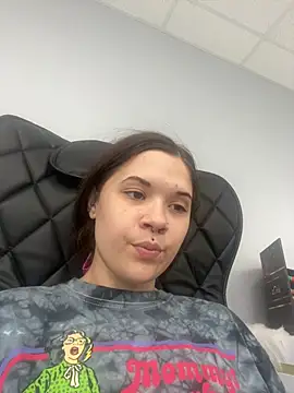 Jynx420friendly online show from July 9, 2026, 12:11 am