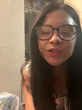 Snapshot of jynx420friendly101 chatting on October 7, 2025, 1:06 am jynx420friendly101 online show from October 7, 2025, 1:06 am