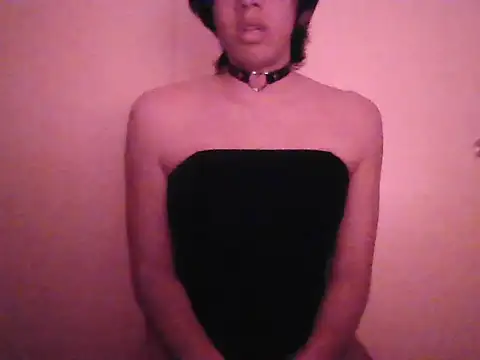 Sunny Pebble online show from October 16, 2025, 3:26 am