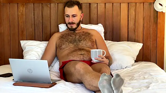 mrmaxiy online show from June 7, 2026, 6:51 am