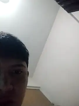 Snapshot of yahirAlvarez357 chatting on October 3, 2025, 7:54 am yahirAlvarez357 online show from October 3, 2025, 7:54 am