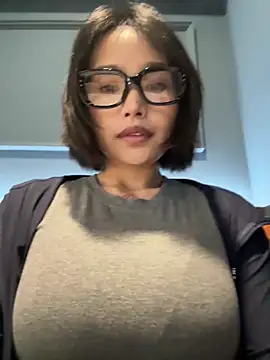 eee79bbb online show from June 10, 2026, 7:53 am