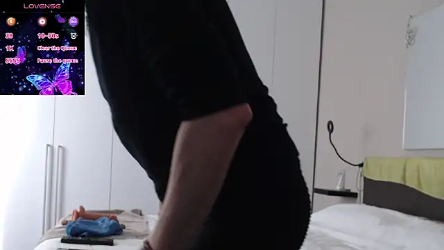 Spicypamy online show from October 16, 2025, 1:41 pm