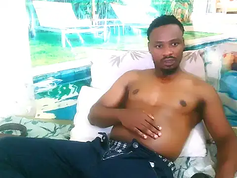 EbonyTiger69 online show from October 19, 2025, 5:37 pm