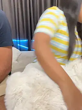 Snapshot of vickyandtania chatting on February 21, 2026, 5:15 pm vickyandtania online show from February 21, 2026, 5:15 pm