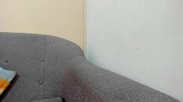 COMPTON 01 online show from October 11, 2025, 4:08 pm