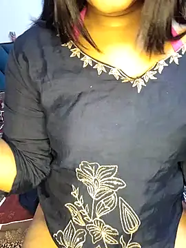 Snapshot of Dark_Chocoxxx chatting on November 26, 2025, 7:58 pm Dark Chocoxxx online show from November 26, 2025, 7:58 pm