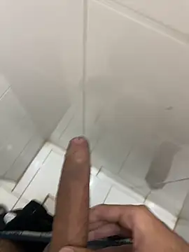 Akky00359 online show from November 6, 2025, 3:05 pm