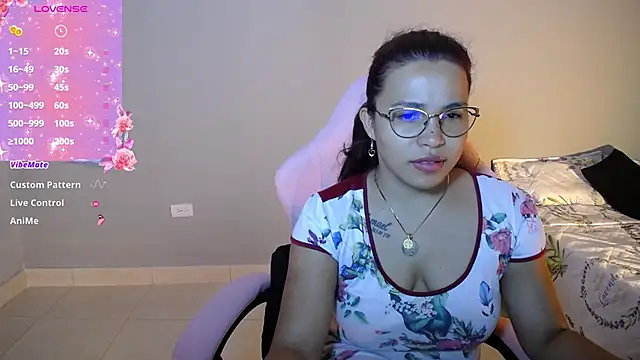 diabliita  online show from October 13, 2025, 11:49 pm