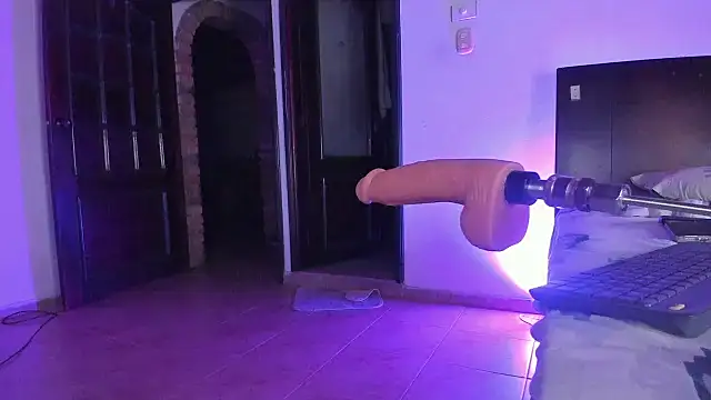 TinixMorgan online show from October 17, 2025, 5:11 am