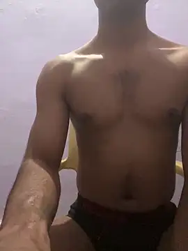 OooYessboyy online show from November 12, 2025, 6:01 pm