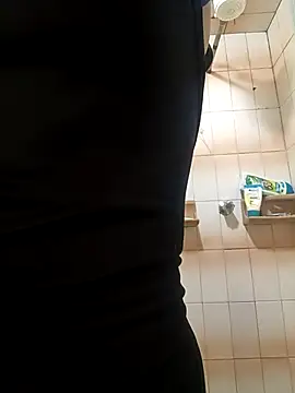 Snapshot of Ana_Monrrow2 chatting on October 28, 2025, 4:17 pm Ana Monrrow2 online show from October 28, 2025, 4:17 pm