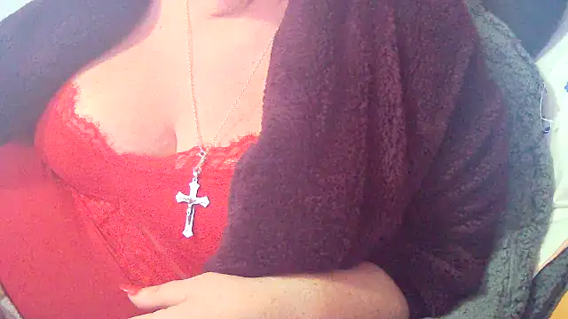 Snapshot of Playful_MILF_Demi chatting on February 19, 2026, 10:18 pm Playful MILF Demi online show from February 19, 2026, 10:18 pm