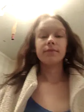 Snapshot of AlettaPaltrova chatting on October 5, 2025, 3:25 pm AlettaPaltrova online show from October 5, 2025, 3:25 pm