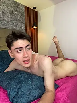 Sam Clark online show from October 13, 2025, 4:14 am