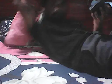 mfrboss1 online show from April 6, 2026, 4:52 pm