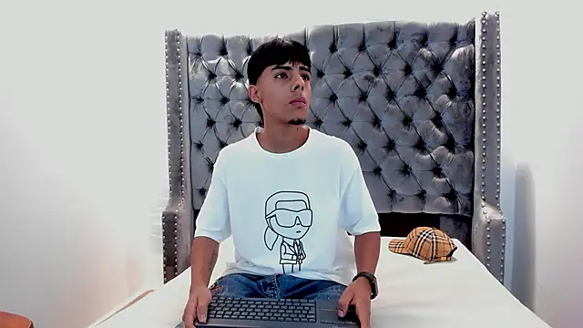 JACCOCK 4 online show from October 28, 2025, 4:13 am