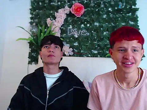 alex russo   online show from November 9, 2025, 3:54 am