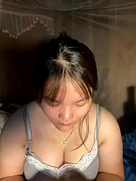 Beautiful-light22 online show from November 1, 2025, 12:39 am