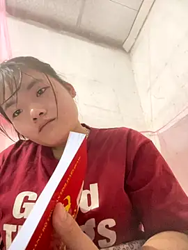 Beautiful-light22 online show from October 24, 2025, 4:00 am