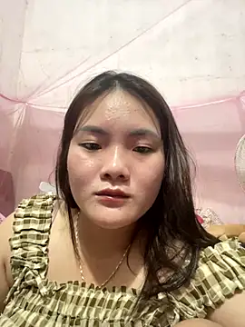 Beautiful-light22 online show from November 17, 2025, 5:06 pm