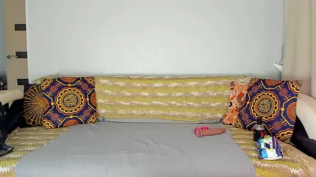 Amalia Mio online show from March 8, 2026, 9:23 am