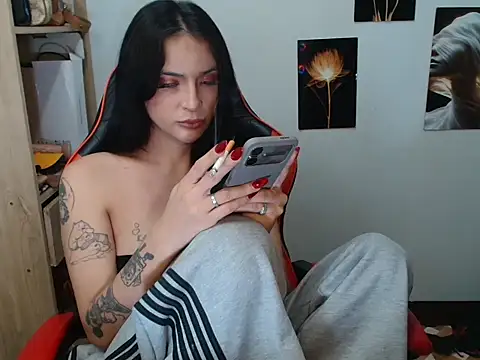 Savana Maison online show from May 6, 2026, 6:56 pm