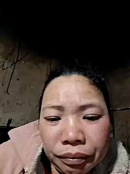 miomio-12 online show from January 9, 2026, 2:13 pm