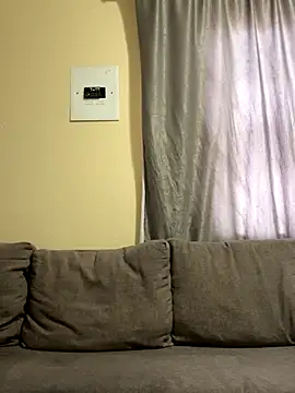 Bandana-Lad online show from November 4, 2025, 8:18 am