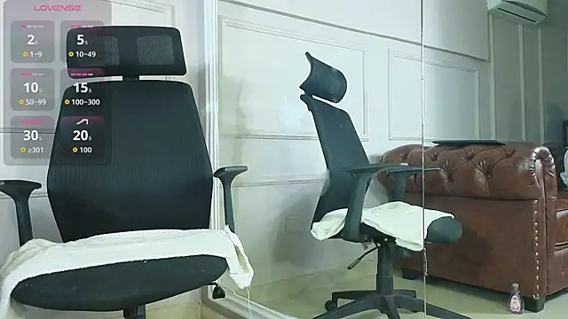 DereckWolf  online show from November 1, 2025, 11:26 am