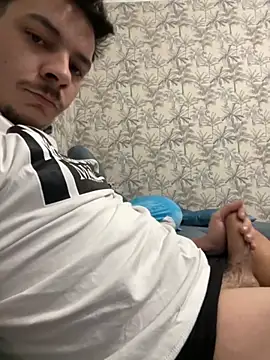 Snapshot of Edo1797 chatting on October 4, 2025, 4:41 pm Edo1797 online show from October 4, 2025, 4:41 pm