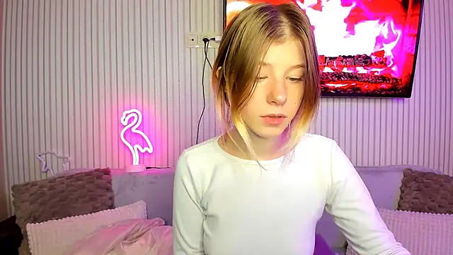 Bellacams online show from October 13, 2025, 6:09 pm