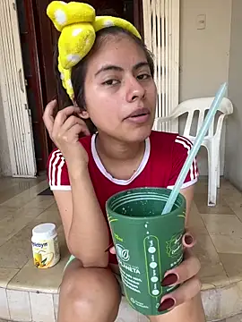 Eva Feller69 online show from December 14, 2025, 7:41 pm