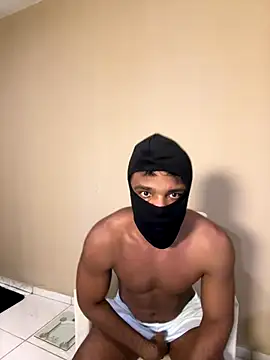 Snapshot of Rabudo-misterioso chatting on October 7, 2025, 1:45 pm Rabudo-misterioso online show from October 7, 2025, 1:45 pm