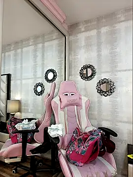 CristalShayy online show from January 7, 2026, 11:04 am